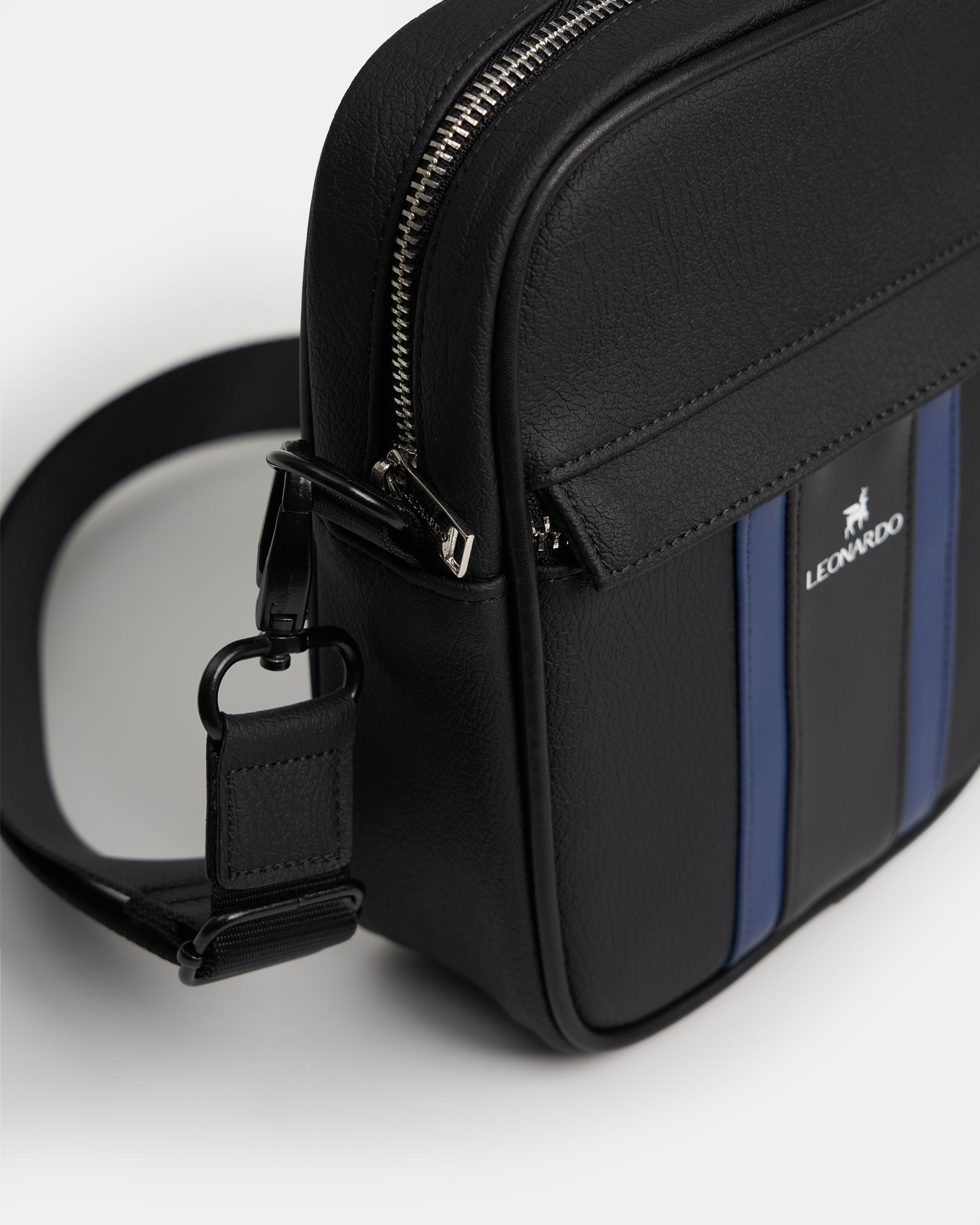 Túi Đeo Chéo Frankie - Leonardo