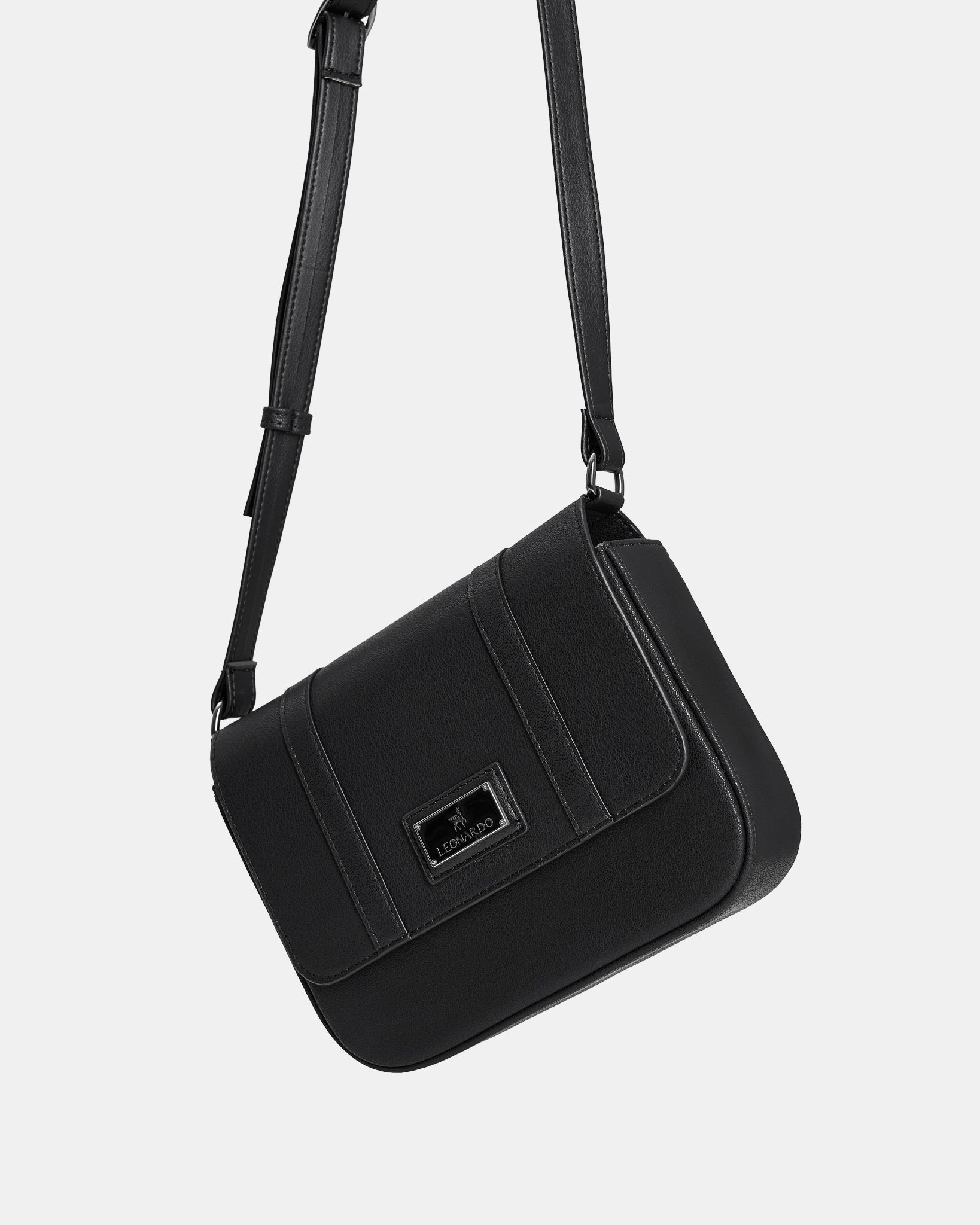 Túi Hộp Alvin Leonardo