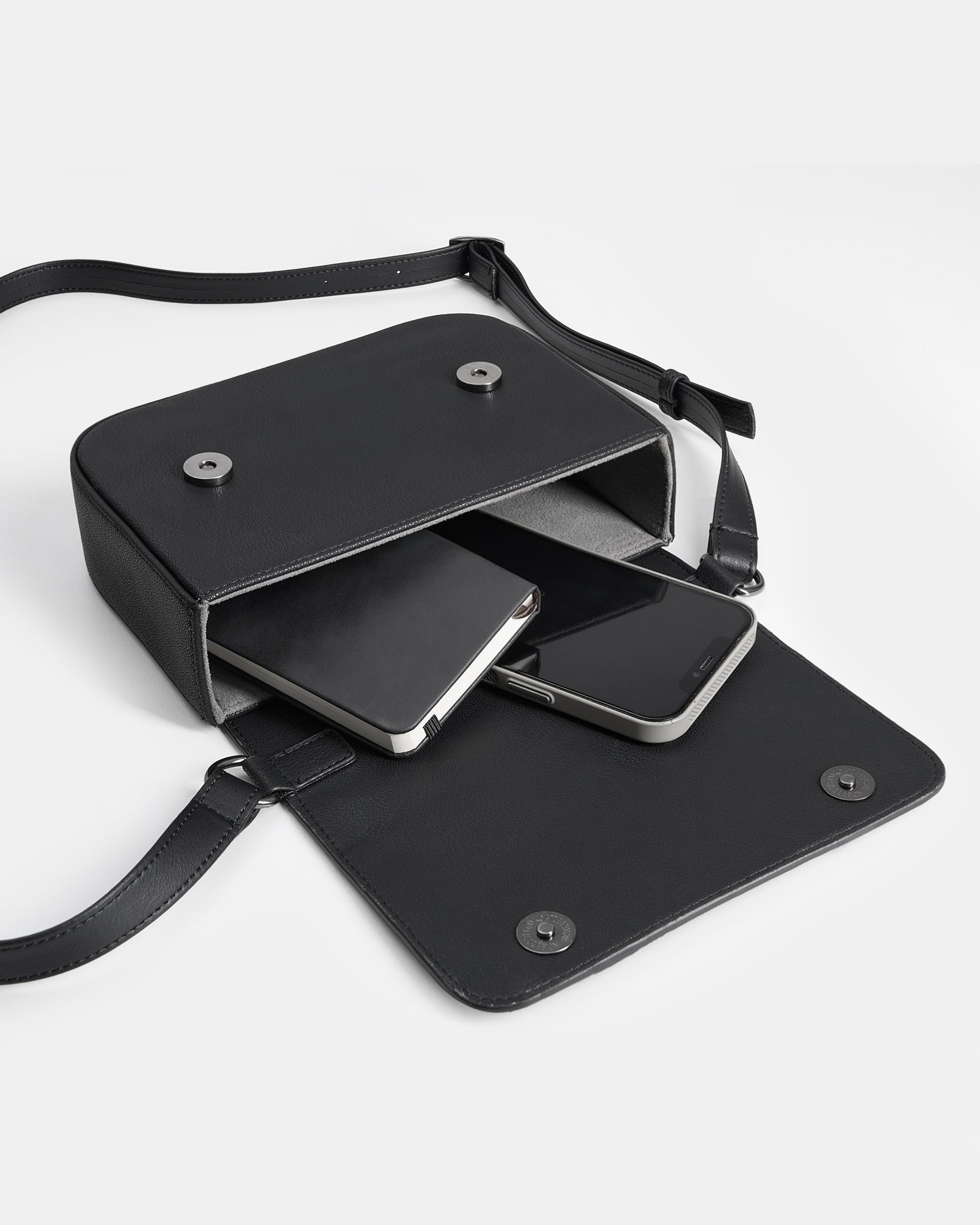 Túi Hộp Alvin Leonardo