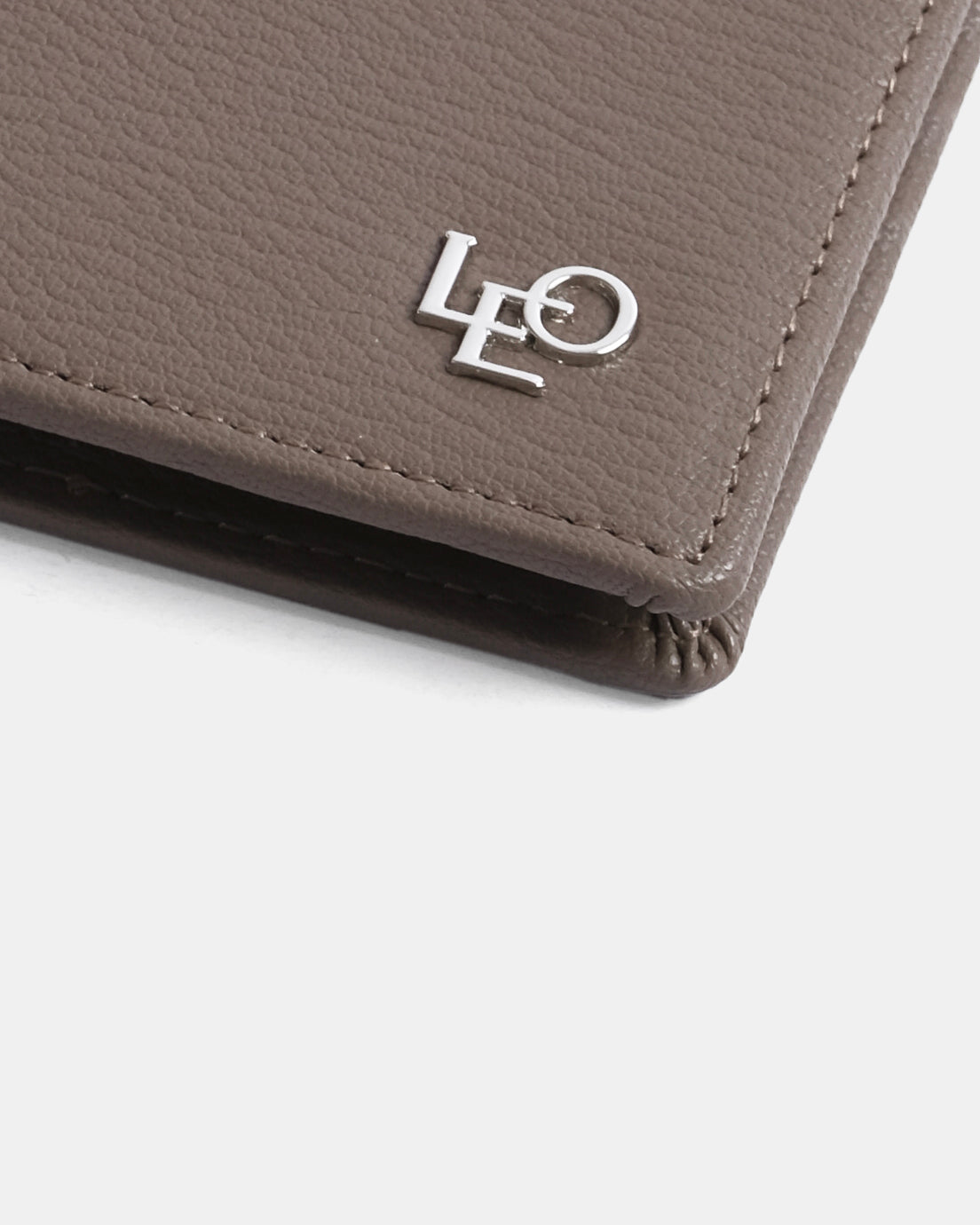 Ví Silas - Leonardo