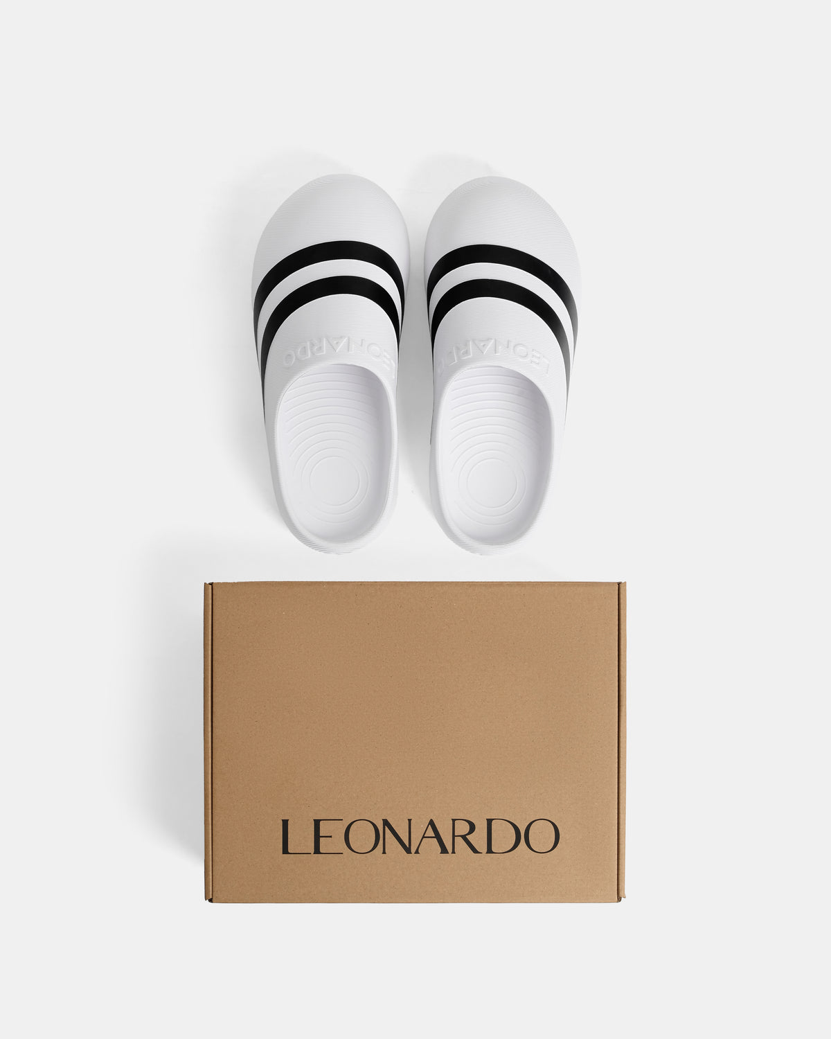 Dép Mule Mason Leonardo - Leonardo
#color_trắng đen