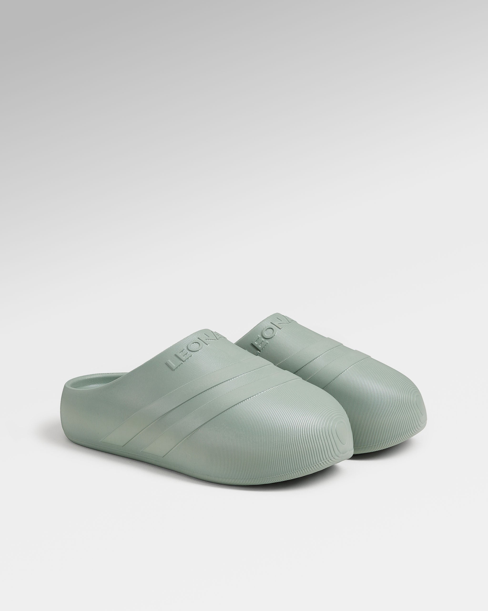 Dép Mule Mason Leonardo [Outlet] - Leonardo
#color_xanh pastel