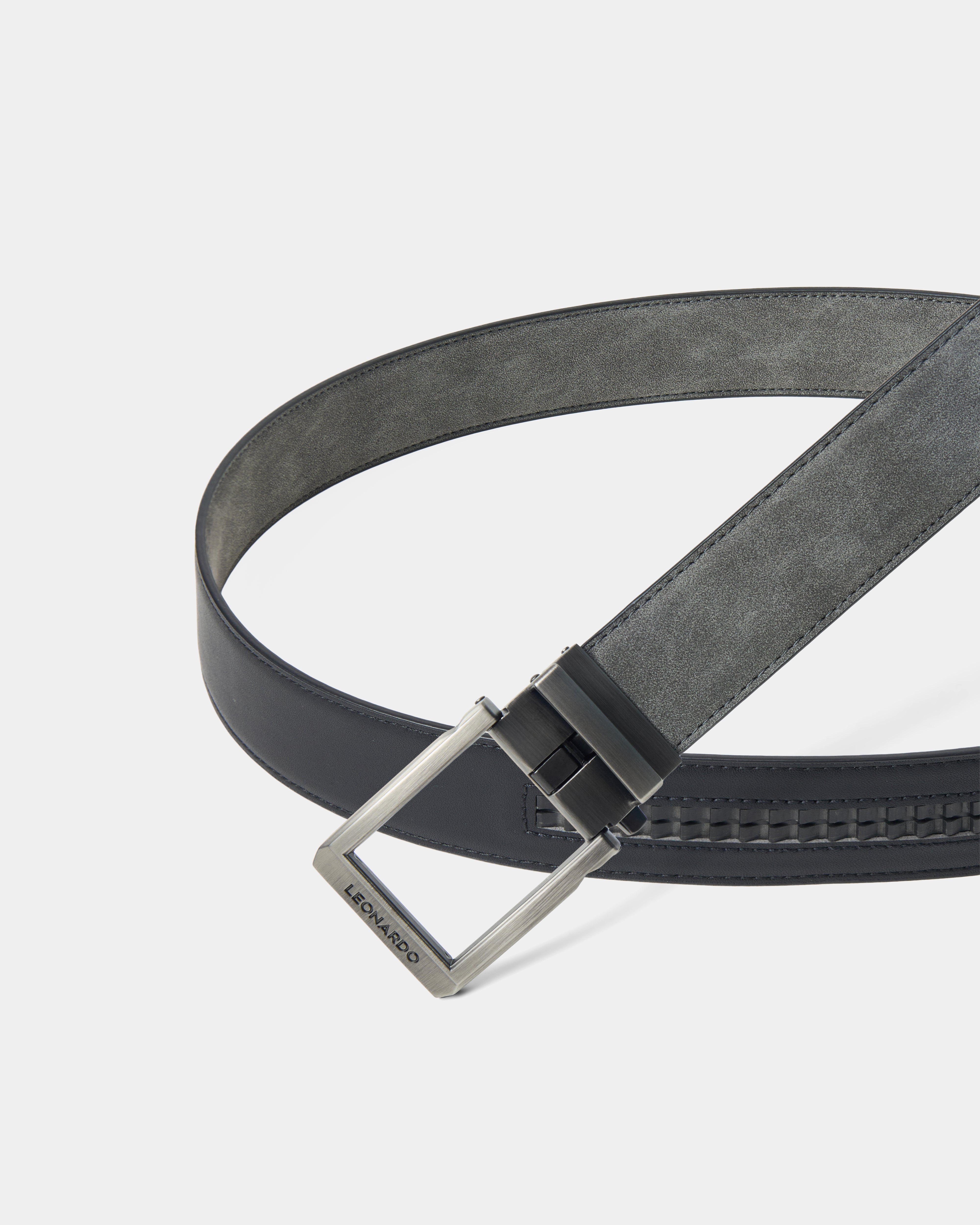 #Color_Búc Bạc #Style_Vân da Suede - Xám