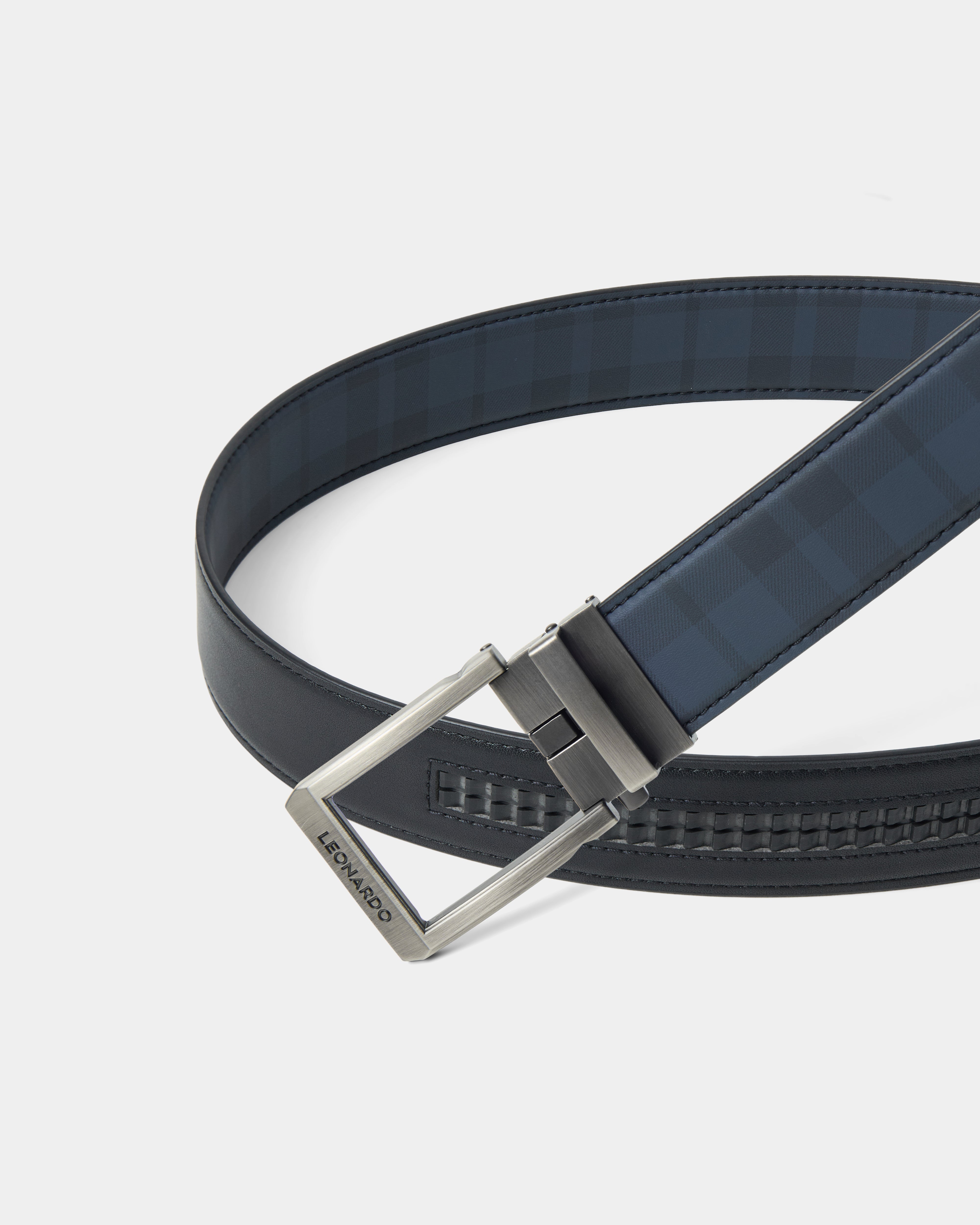 #Color_Búc Bạc #Style_Vân da Tartan -  Xanh Navy