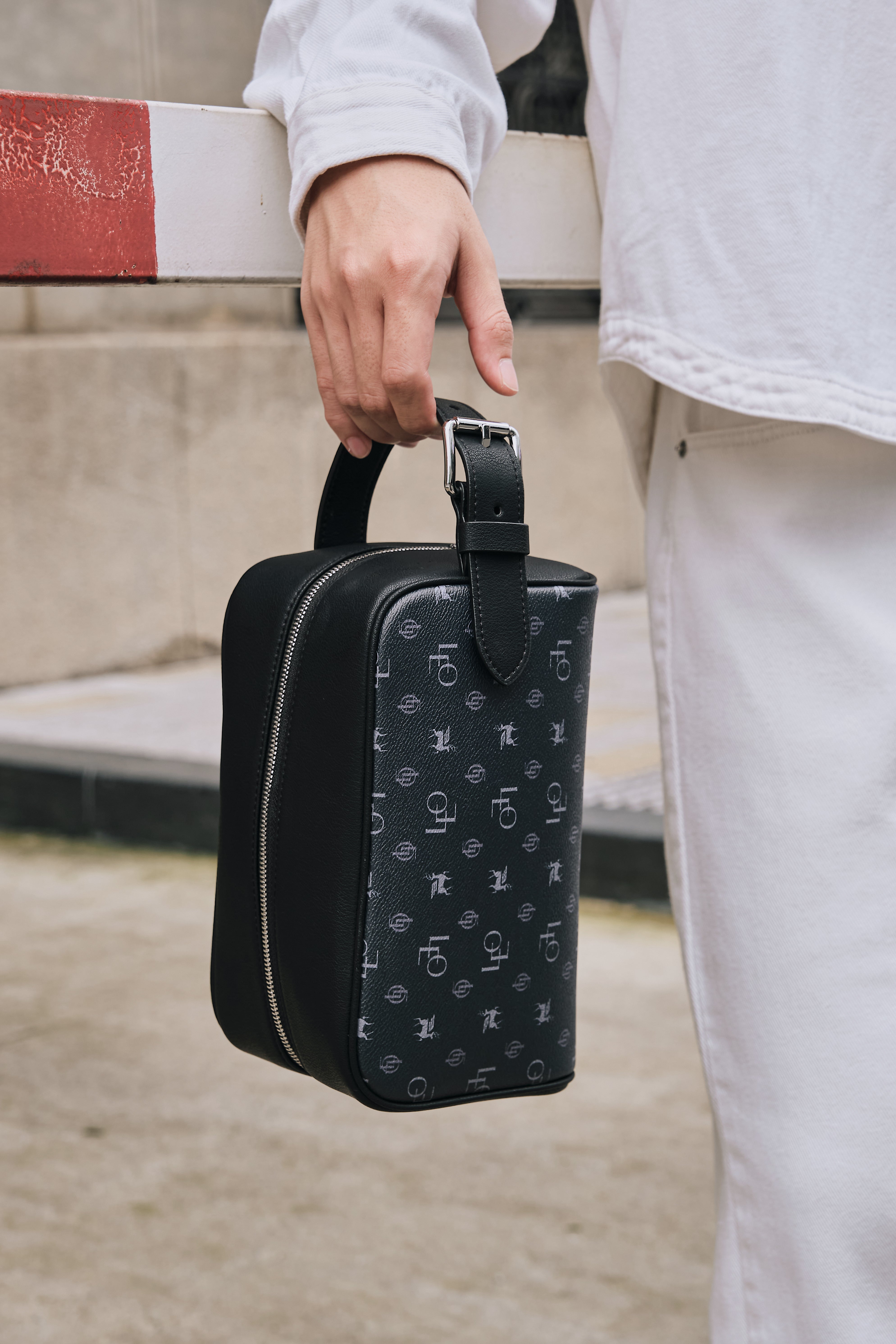 Túi Dopp Kit Monogram Neo - Leonardo