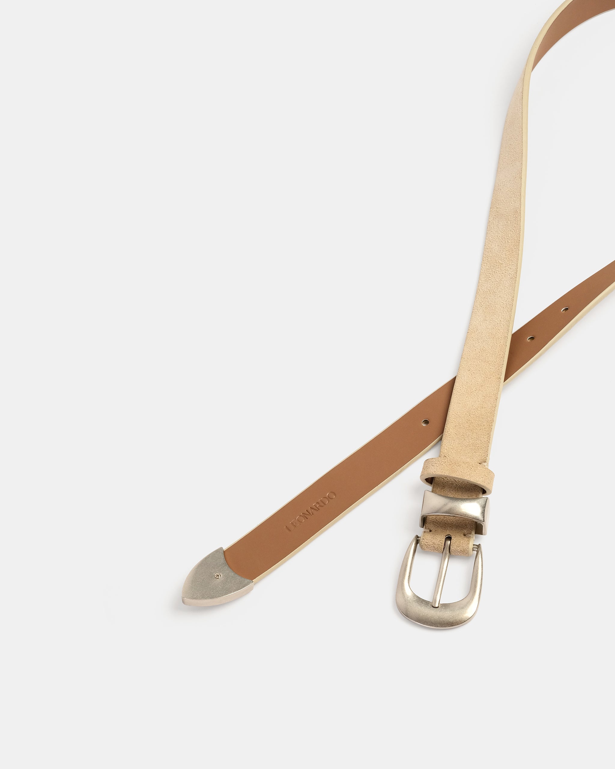 Thắt lưng Nicholas