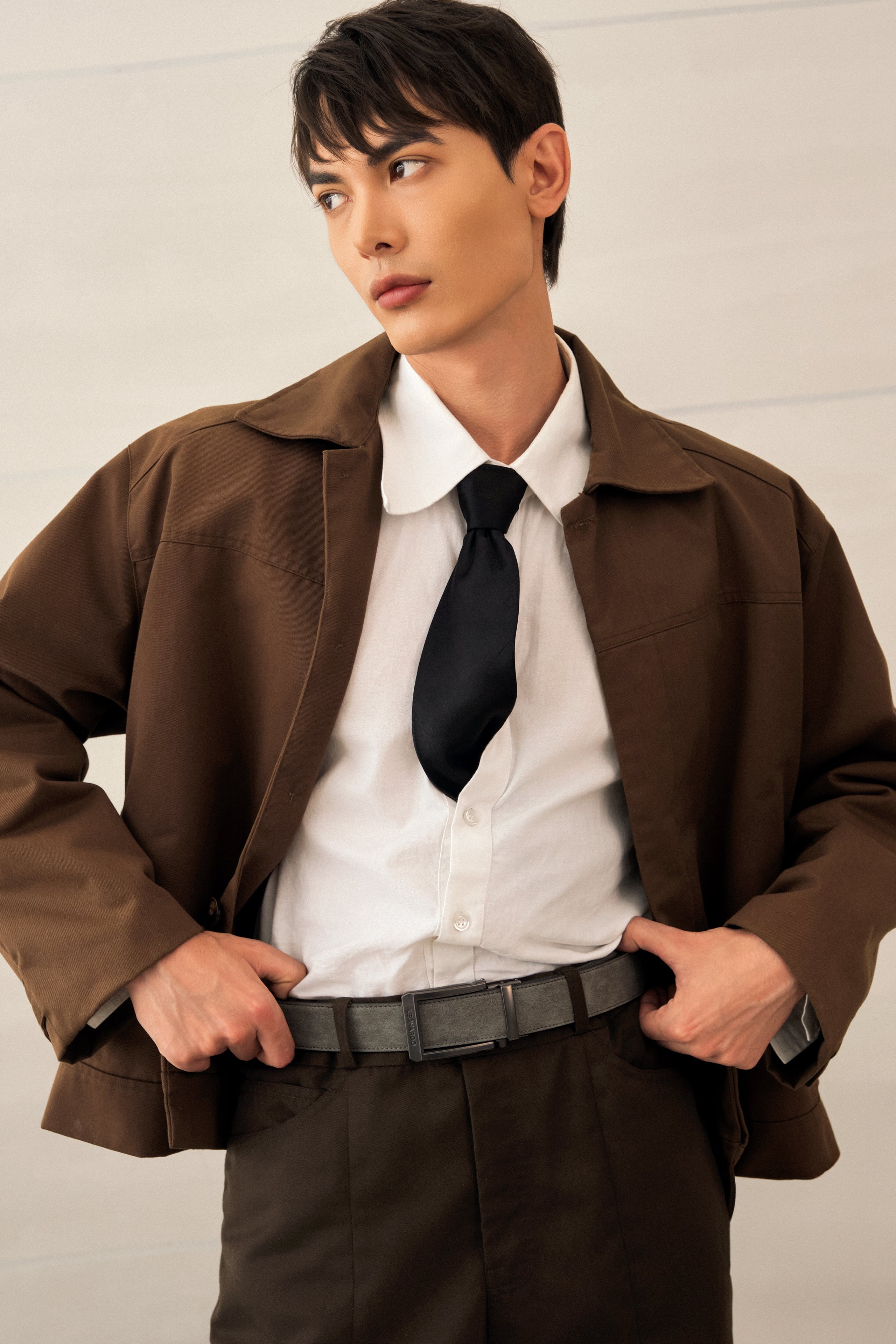 Thắt lưng Quickfit Baron - Leonardo
#Color_Búc Đen #Style_Vân da Suede - Xám