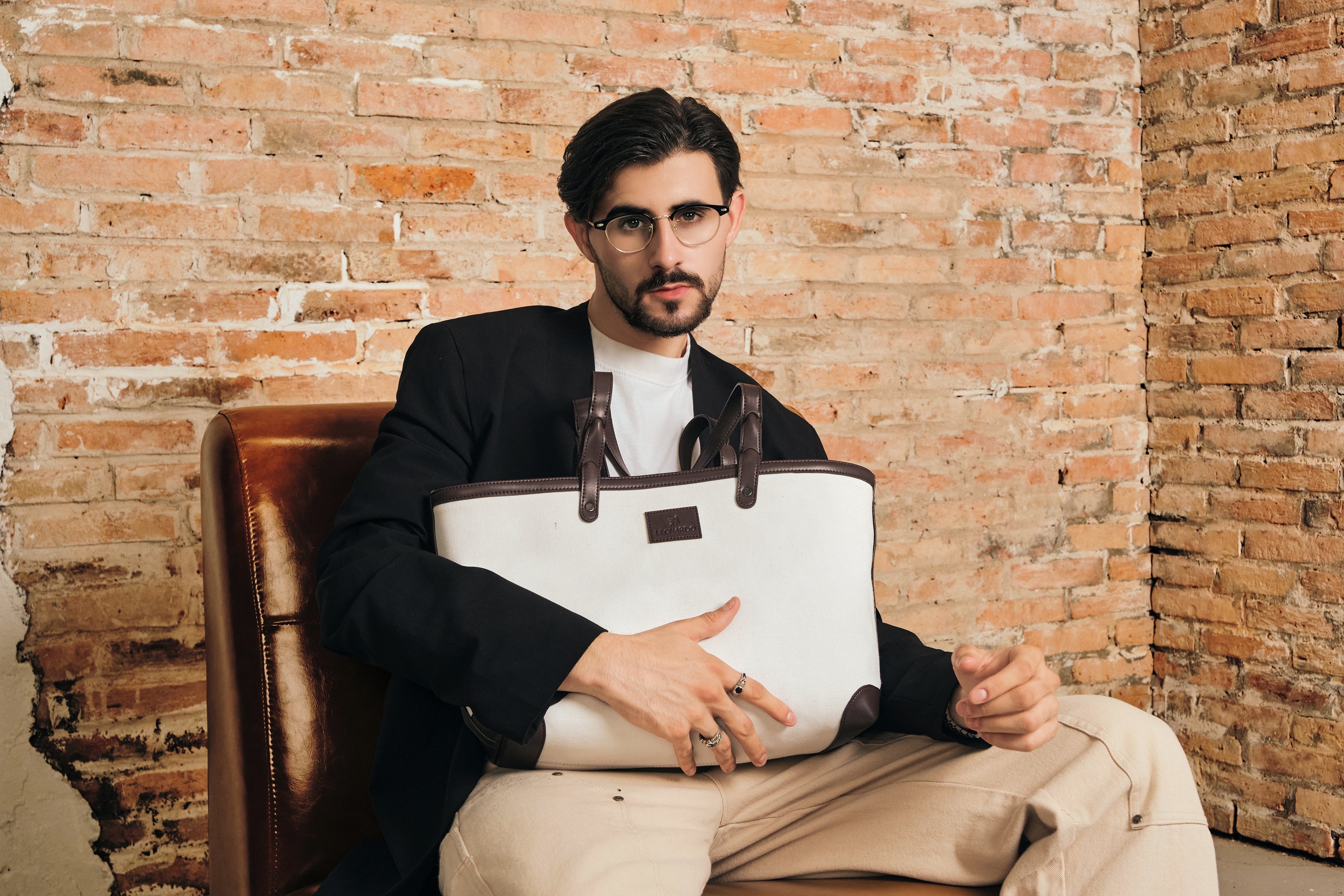 Túi Tote Brownie - Leonardo
#color_trắng