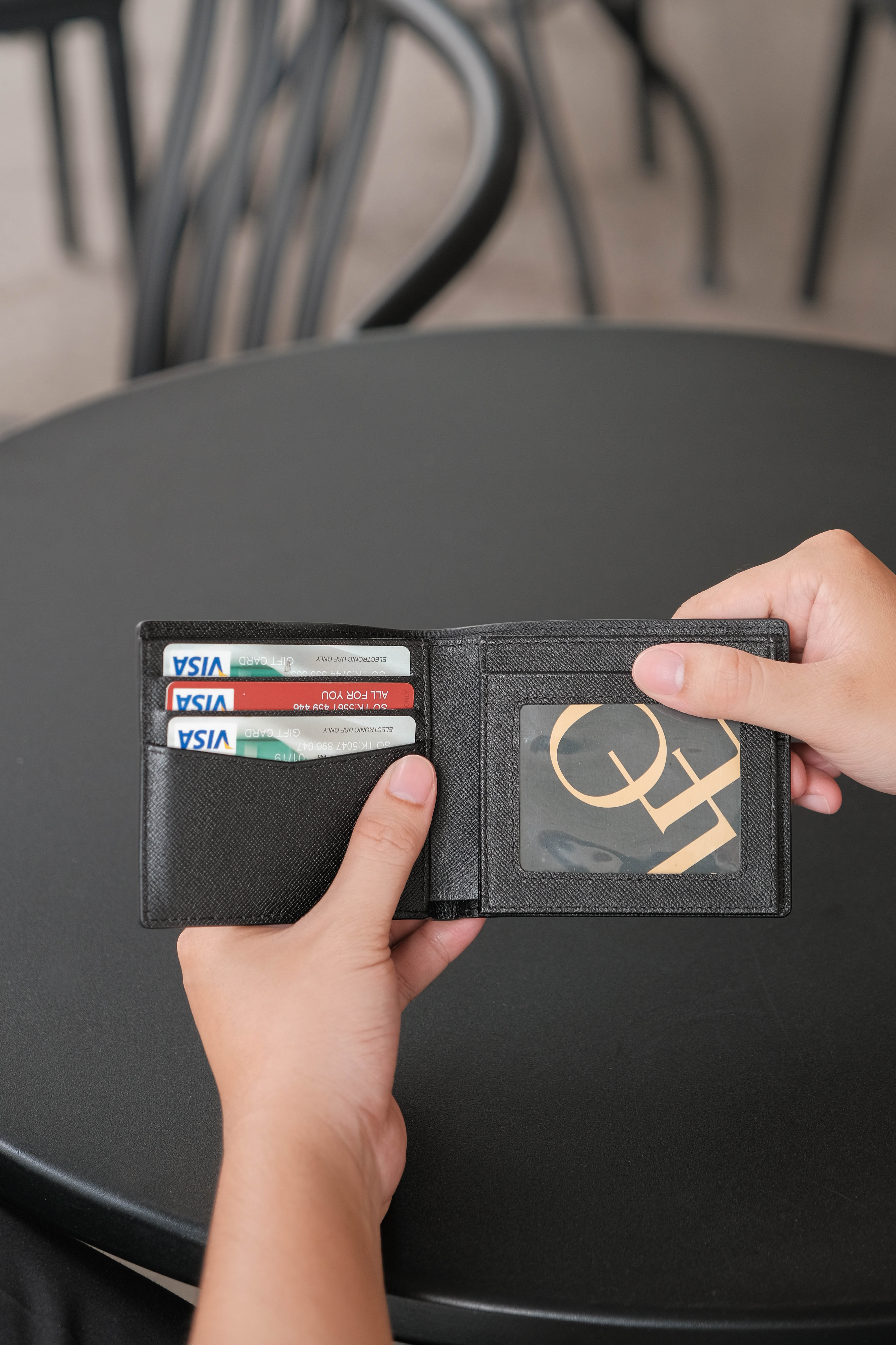 Ví Bifold Anthony - Leonardo
#Color_Đen